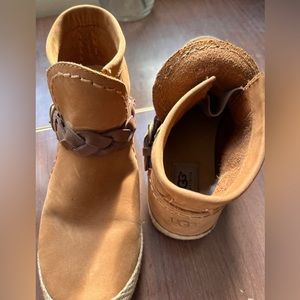 Ugg hightop loafers!